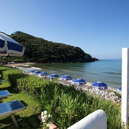 Dimora Del Leone Gaeta Bed & Breakfast Bagian luar foto