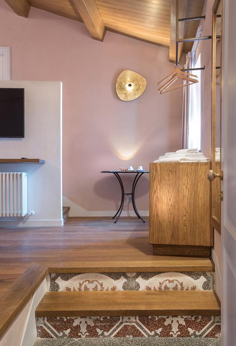 Dimora Del Leone Gaeta Bed & Breakfast Bagian luar foto