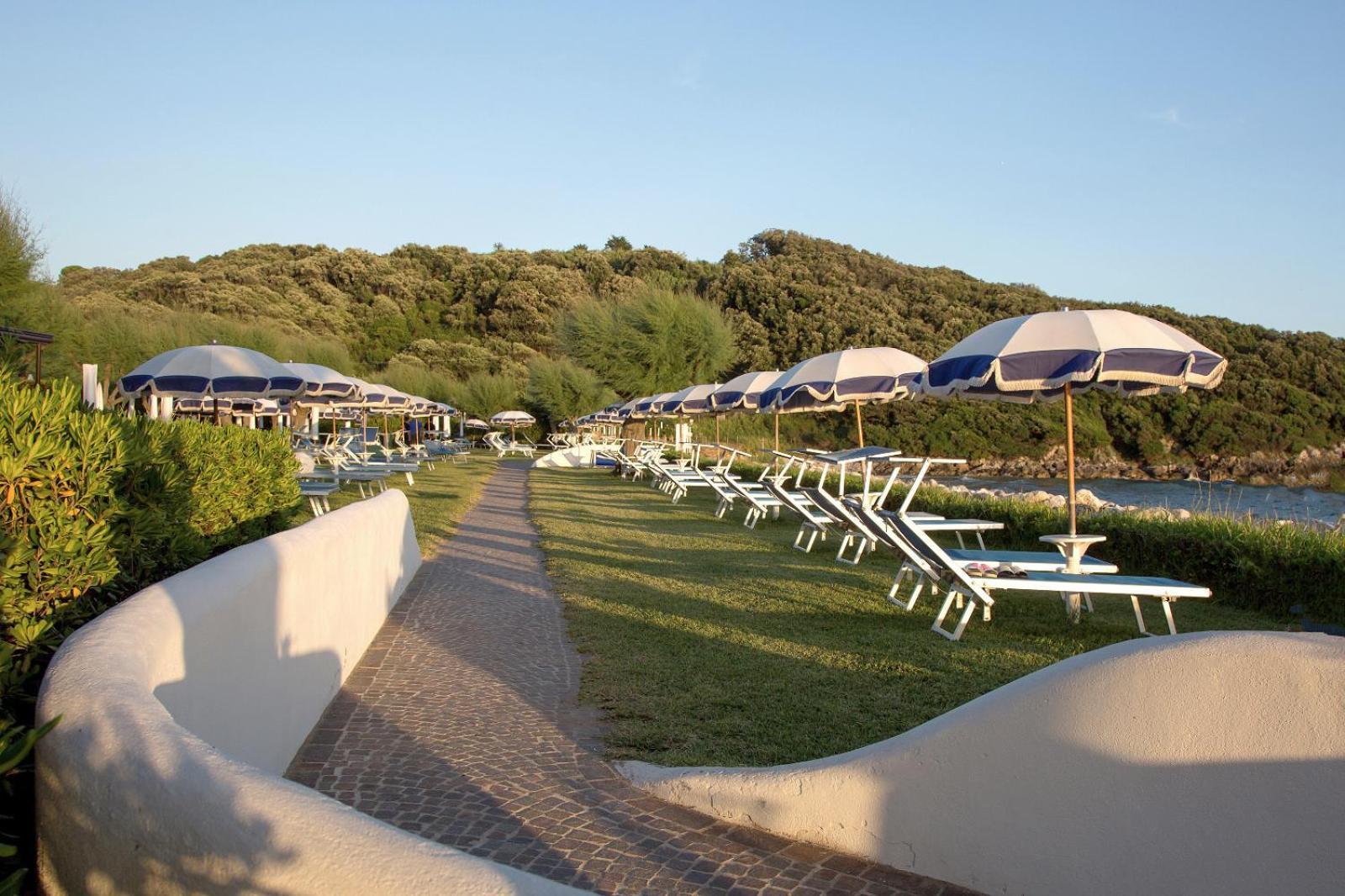 Dimora Del Leone Gaeta Bed & Breakfast Bagian luar foto